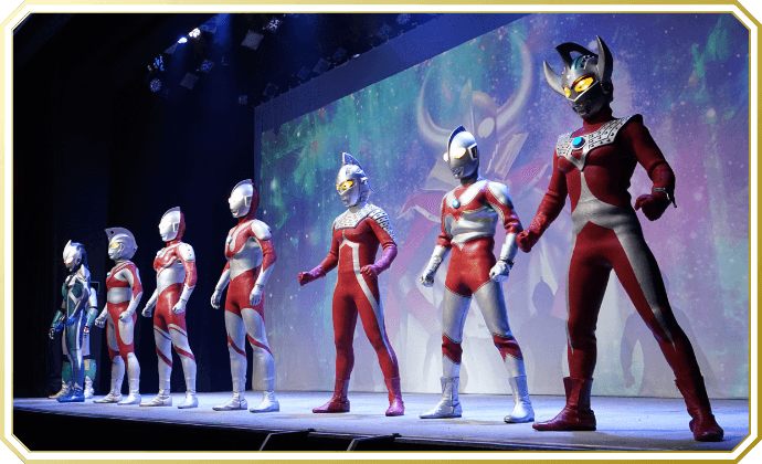 ライブショーで集合するウルトラヒーローたち